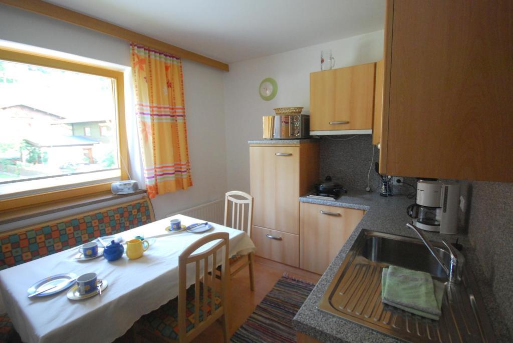 Apartmán Wagnerhaeusl Bramberg am Wildkogel Pokoj fotografie